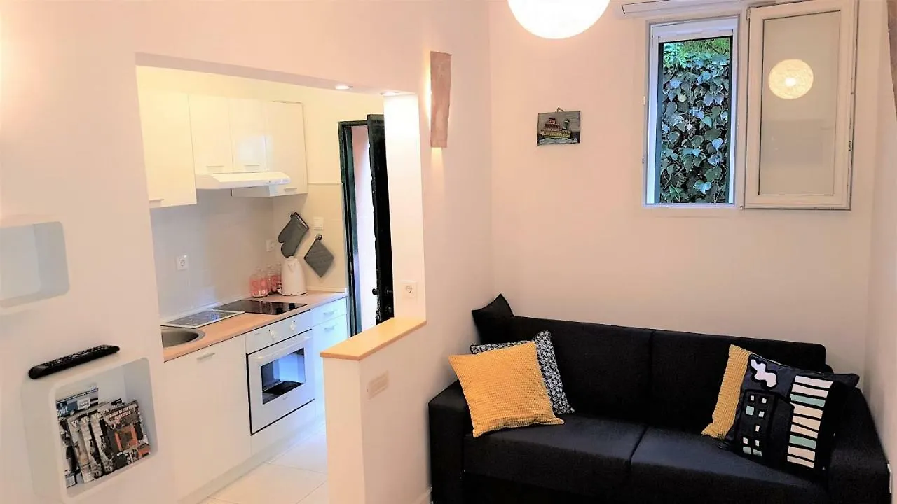 Apartment Bezic Kastela Croatia