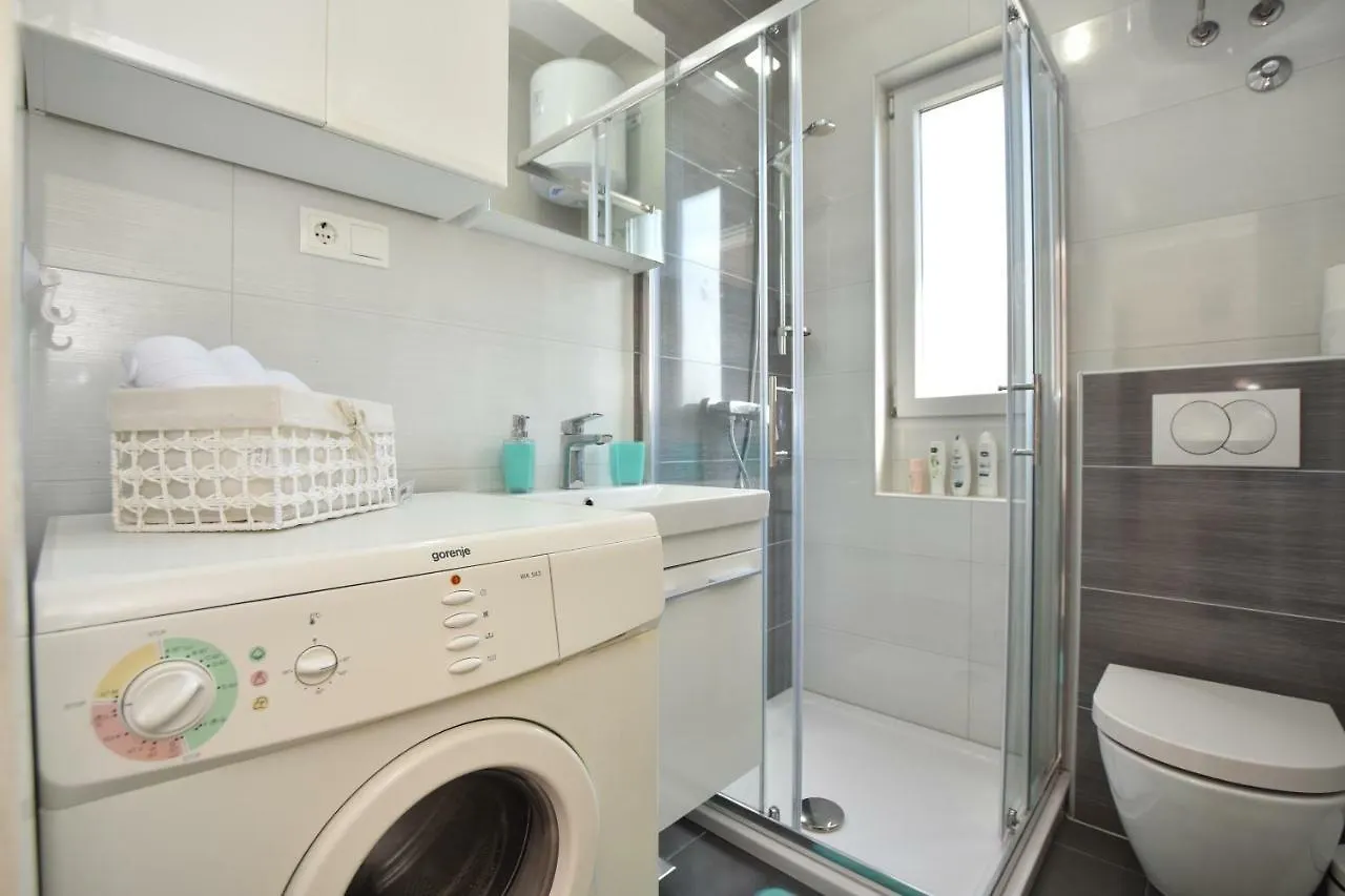 Apartment Bezic Kastela Croatia