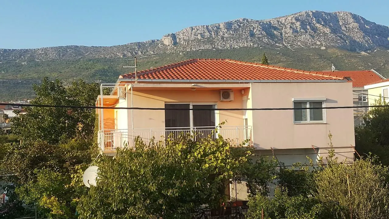 Apartment Bezic Kastela
