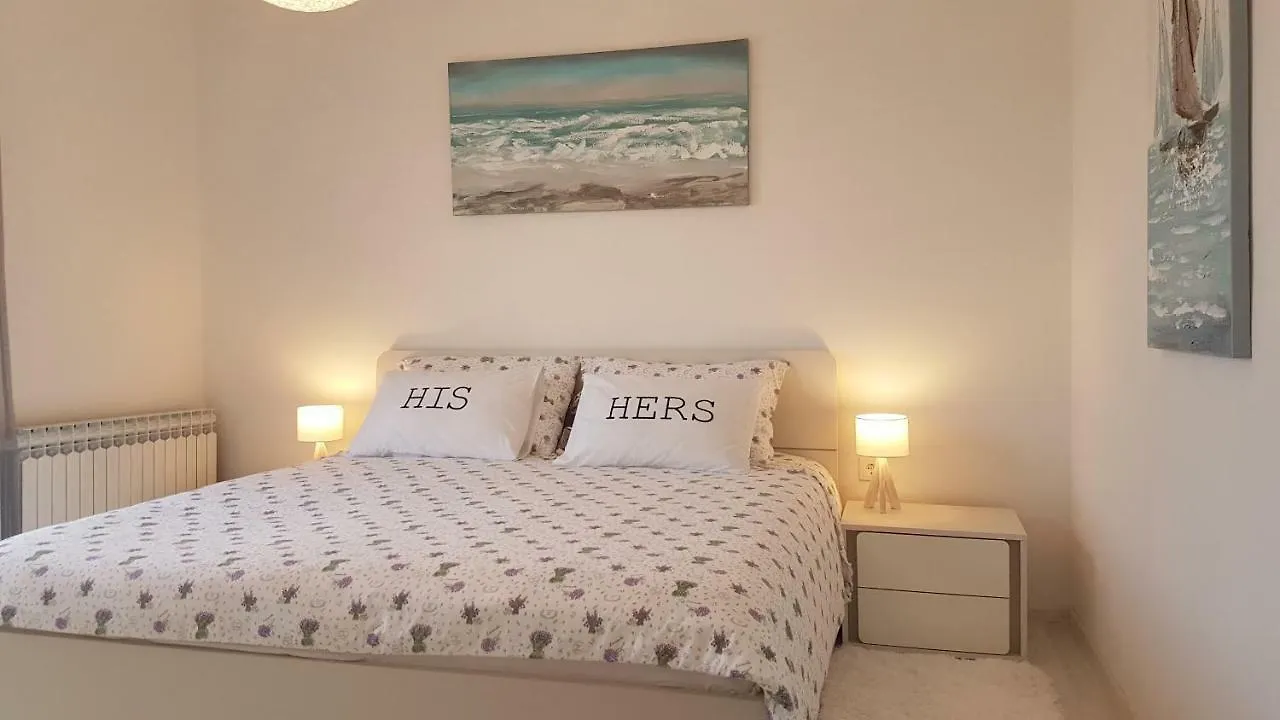 Apartment Bezic Kastela 0*,