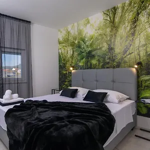 Apartment Batinic, Kastela