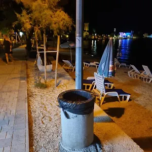 Apartment Marino, Kastela