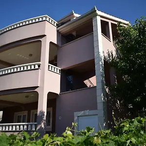  Appartement Bazina