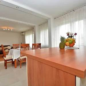Lovre Kaštela
